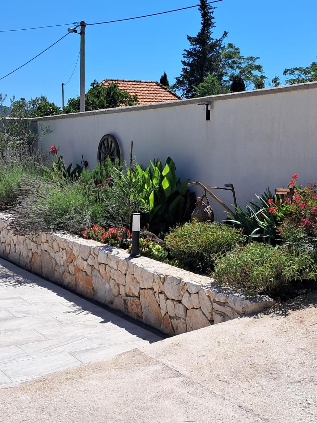 Holiday House Daisy Prapatnica Exterior foto